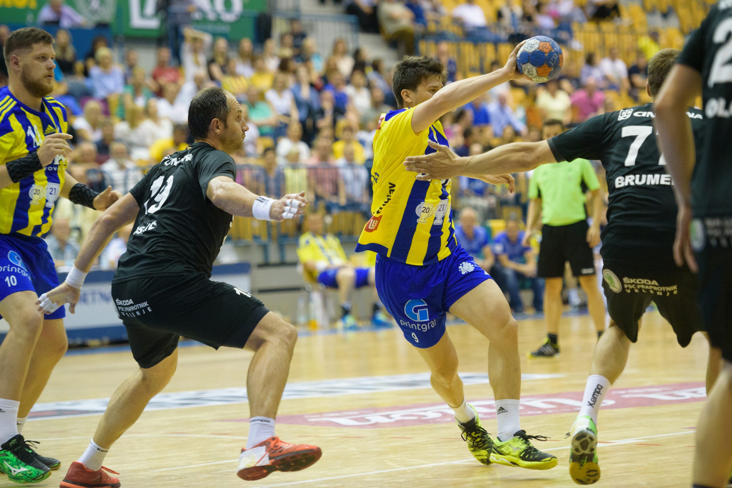 Toskić in Razgor z roko v roki tudi v prihodnje - ROKOMET.net